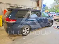 2012 Toyota SIENNA фото