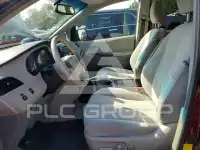2012 Toyota SIENNA photo