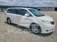 2012 Toyota SIENNA фото