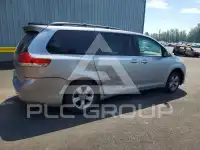 2012 Toyota SIENNA фото