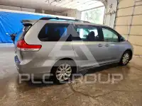 2012 Toyota SIENNA фото