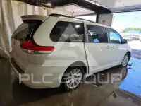 2012 Toyota SIENNA фото
