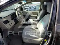 2012 Toyota SIENNA фото