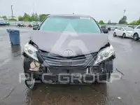 2012 Toyota SIENNA photo