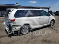 2012 Toyota SIENNA фото