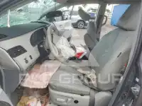 2012 Toyota SIENNA photo