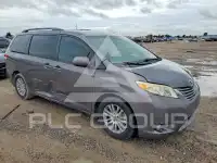 2012 Toyota SIENNA фото