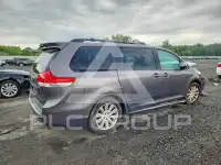 2012 Toyota SIENNA фото