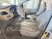 2012 Toyota SIENNA фото