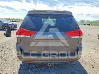 2012 Toyota SIENNA фото