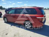 2012 Toyota SIENNA фото