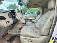 2012 Toyota SIENNA фото