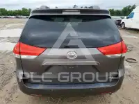 2012 Toyota SIENNA фото