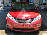 2012 Toyota SIENNA фото