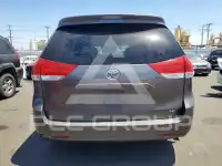 2012 Toyota SIENNA фото