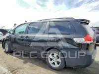 2012 Toyota SIENNA фото
