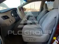 2012 Toyota SIENNA фото