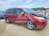 2012 Toyota SIENNA photo