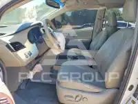 2012 Toyota SIENNA фото