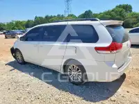 2012 Toyota SIENNA фото