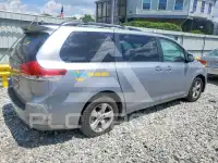 2012 Toyota SIENNA фото