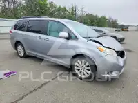 2012 Toyota SIENNA фото