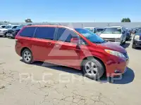 2012 Toyota SIENNA фото