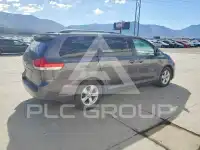 2012 Toyota SIENNA фото