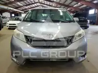 2012 Toyota SIENNA фото