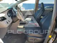 2012 Toyota SIENNA фото