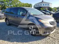 2012 Toyota SIENNA фото