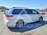 2012 Toyota SIENNA фото