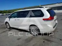 2012 Toyota SIENNA фото