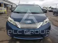 2012 Toyota SIENNA фото