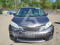 2012 Toyota SIENNA фото