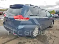 2012 Toyota SIENNA фото