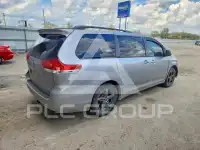 2012 Toyota SIENNA photo