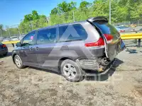 2012 Toyota SIENNA фото
