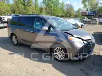 2012 Toyota SIENNA фото