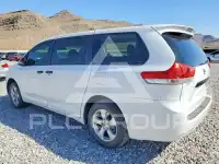 2012 Toyota SIENNA фото