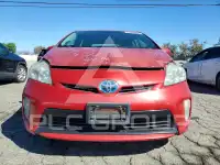 2012 Toyota PRIUS фото