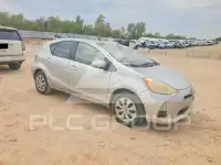 2012 Toyota PRIUS фото