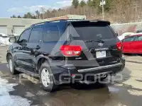 2012 Toyota SEQUOIA фото