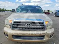 2012 Toyota SEQUOIA photo