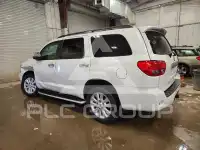 2012 Toyota SEQUOIA photo