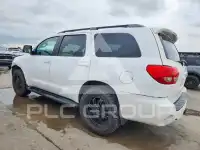 2012 Toyota SEQUOIA фото