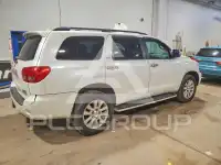 2012 Toyota SEQUOIA фото