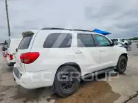 2012 Toyota SEQUOIA фото