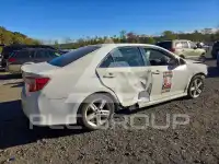 2012 Toyota CAMRY фото