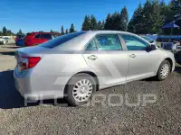 2012 Toyota CAMRY фото